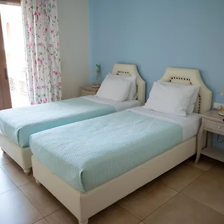 Elafonisos Resort 3* Элафонисси