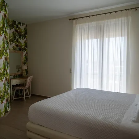 Elafonisos Resort 3*