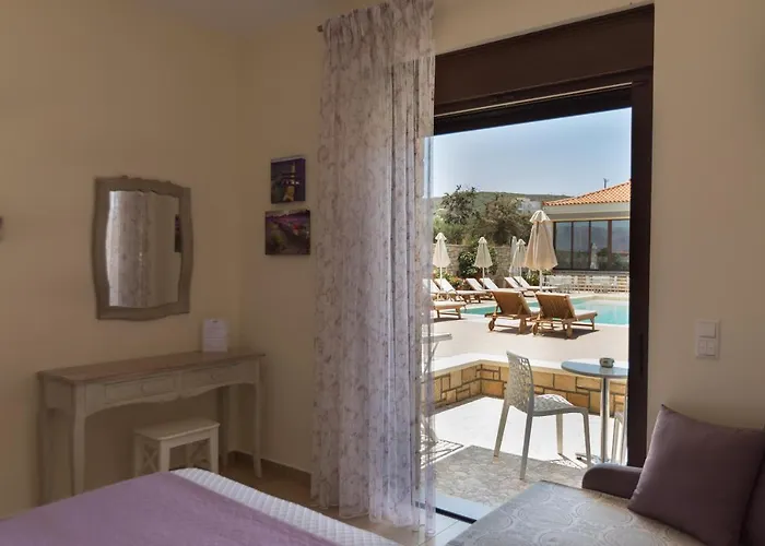 Elafonisos Resort 3*