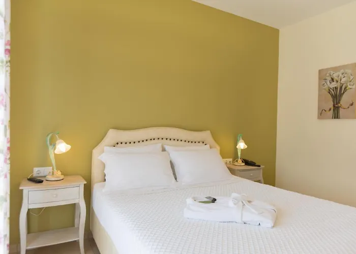 Elafonisos Resort 3* إيلافونيسوس