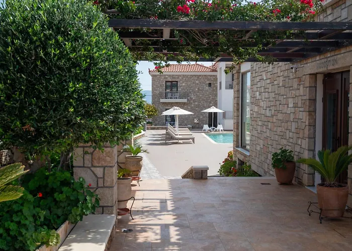 Elafonisos Resort Ξενοδοχείο 3*