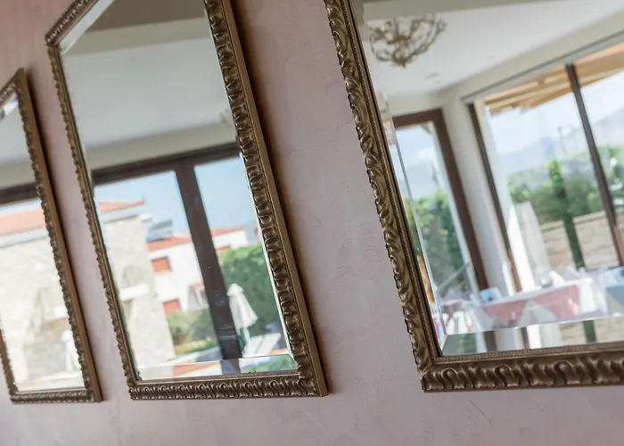 فندق Elafonisos Resort 3*