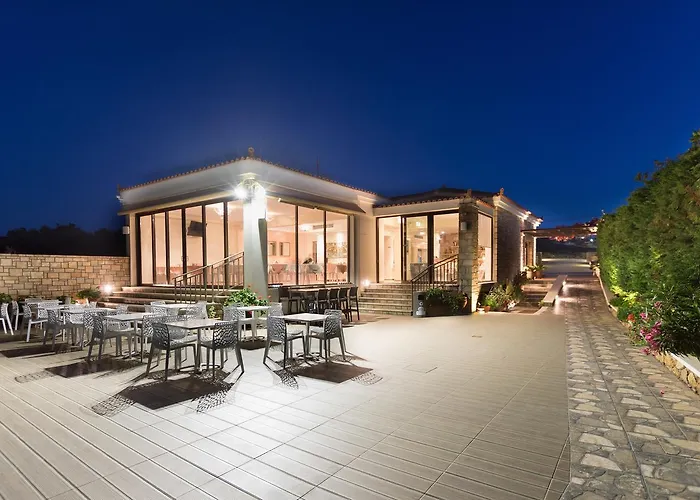 Elafonisos Resort فندق